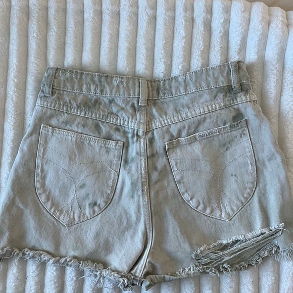 ROLLA’S Tie-Dye Dusters High-Rise Slim Jean Shorts - Picture 6 of 8